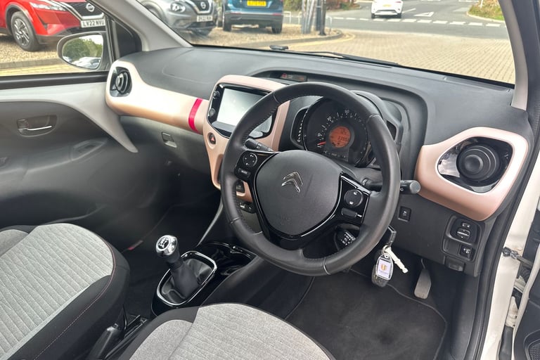  Citroen C1 1.0 Vti Elle Hatchback 5dr Petrol Manual Euro 6 72 Ps Petrol