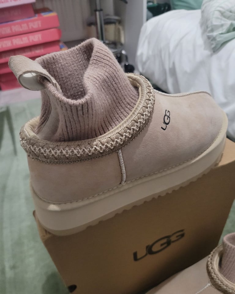 Winter boots size 5.5