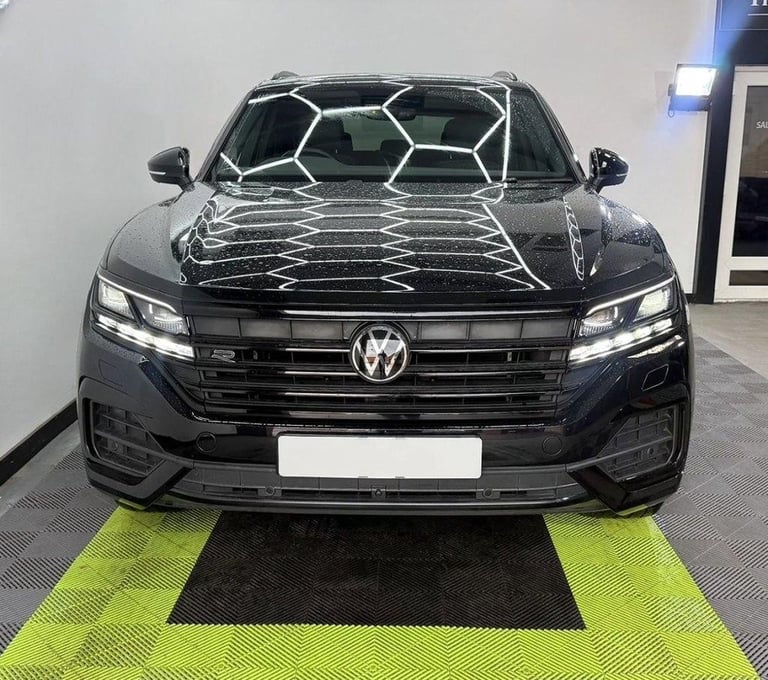 Volkswagen Touareg 3.0 TDI V6 Black Edition 4X4 BUY FOR ONLY £585 P/M, FINANCE