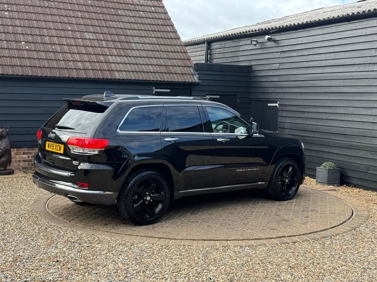 2015 Jeep Grand Cherokee 3.0 V6 CRD Summit SUV 5dr Diesel Auto 4WD Euro 5 (247 bhp) Diesel Automatic
