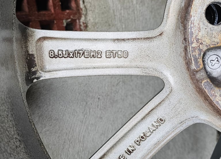 AUDI ALLOYS with tyres