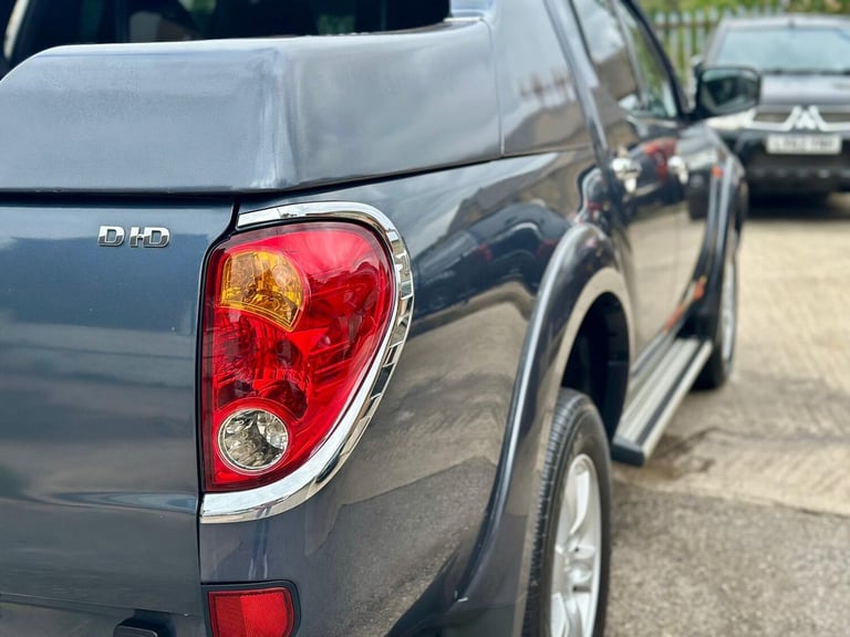 2010 Mitsubishi L200 Double Cab DI-D Raging Bull 4WD 134Bhp PICK UP Diesel Manual