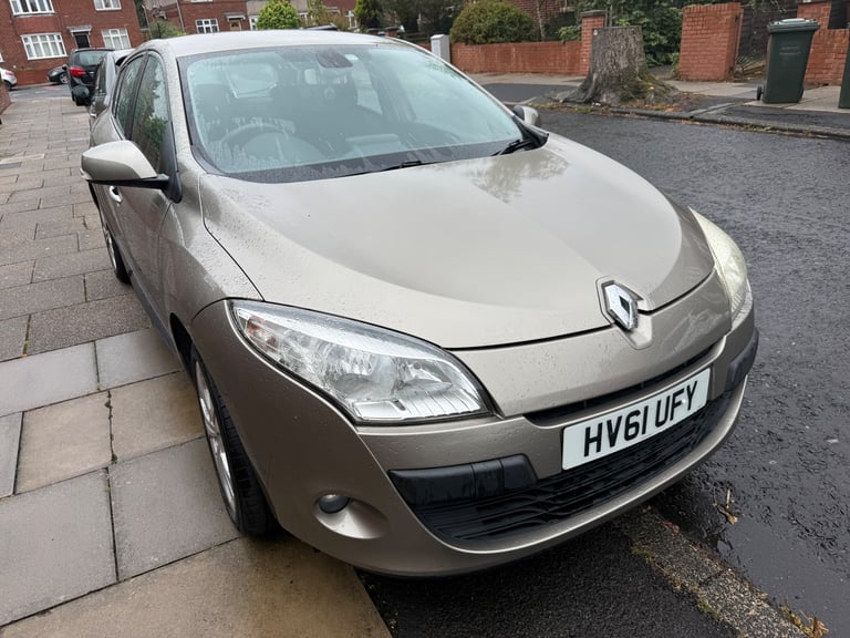 image for Renault, MEGANE, Hatchback, 2011, Manual, 1598 (cc), 5 doors