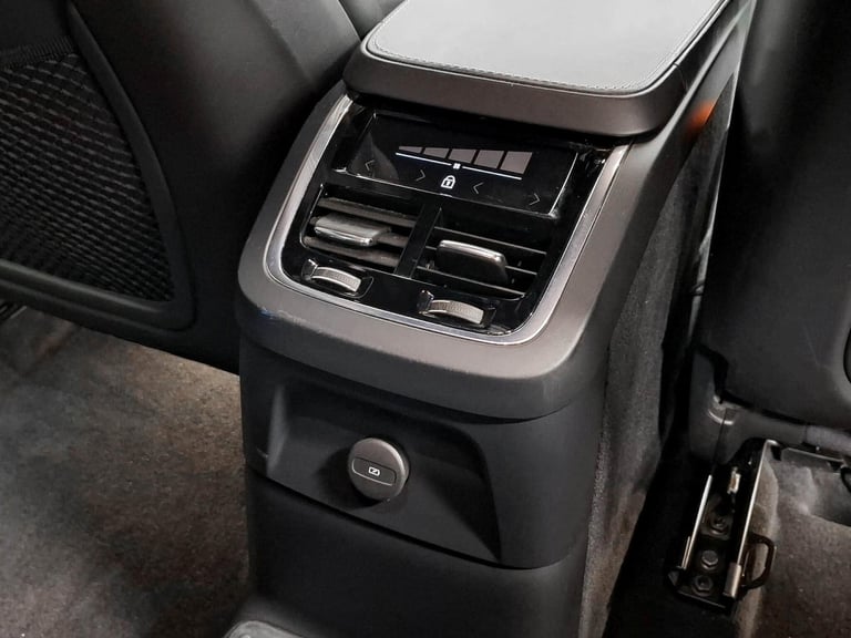 2020 Volvo XC90 R-Design T8 Twin Engine AWD ESTATE Petrol/Electric Hybrid Automatic