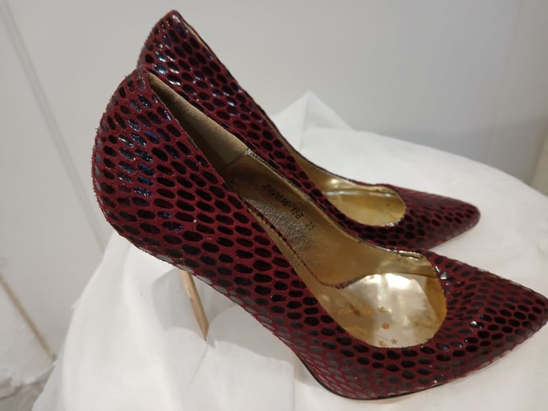 image for Comfy classy stilettos,  elegant, unworn size 3uk £10