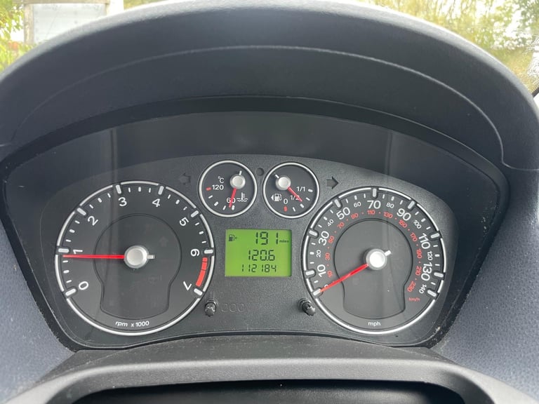 FORD FIESTA 1.2 ZETEC 08 REG BLUE 13 SERVICE STAMPS MOT AUGUST 8TH 2026 LOW INSURANCE 48+MPG