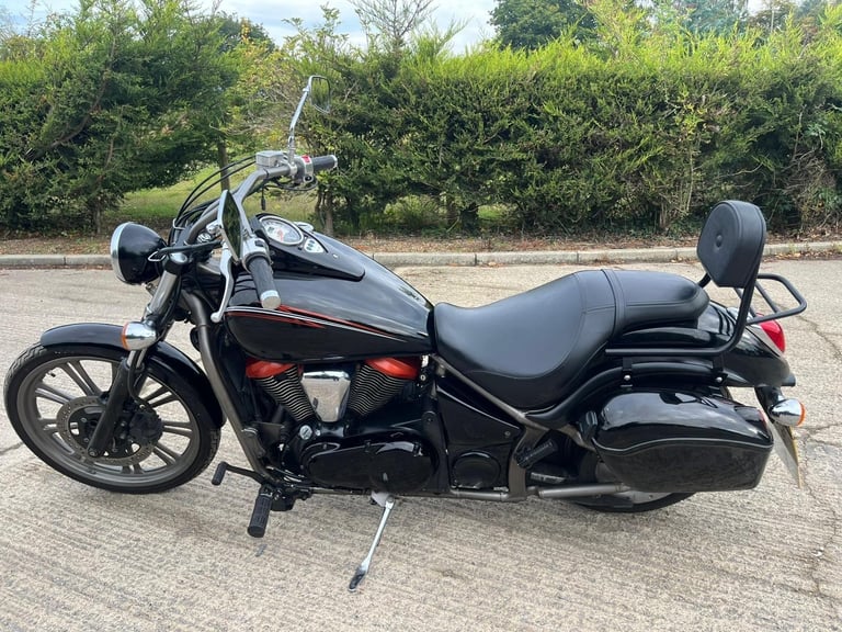 2012 12 KAWASAKI VN 900 C9f A CUSTOM CRUISER VN900 CU VANCE  HINES PANNIERS