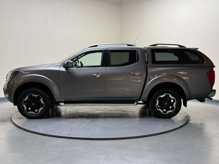 2020 Nissan Navara Double Cab Pick Up Tekna 2.3dCi 190 TT 4WD Auto PICK UP DIESEL Automatic