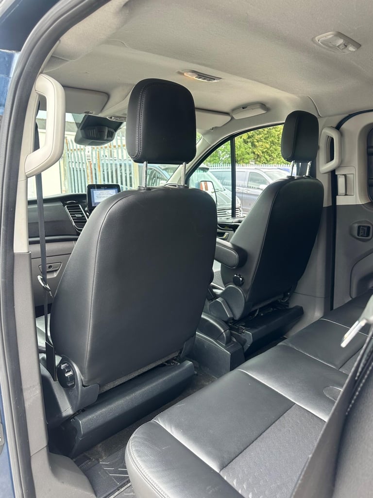 2019 Ford Transit Custom 2.0 TDCi 170ps Low Roof D/Cab Sport Van Auto PANEL VAN DIESEL Automatic