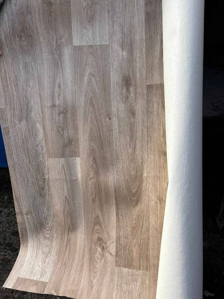 Vinyl Flooring 