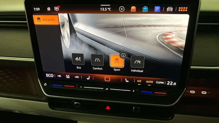 2025 Volkswagen ID.Buzz 210kW Style Pro 86kWh 5dr LWB Auto [7 Seat] Electric Estate Estate Electr...