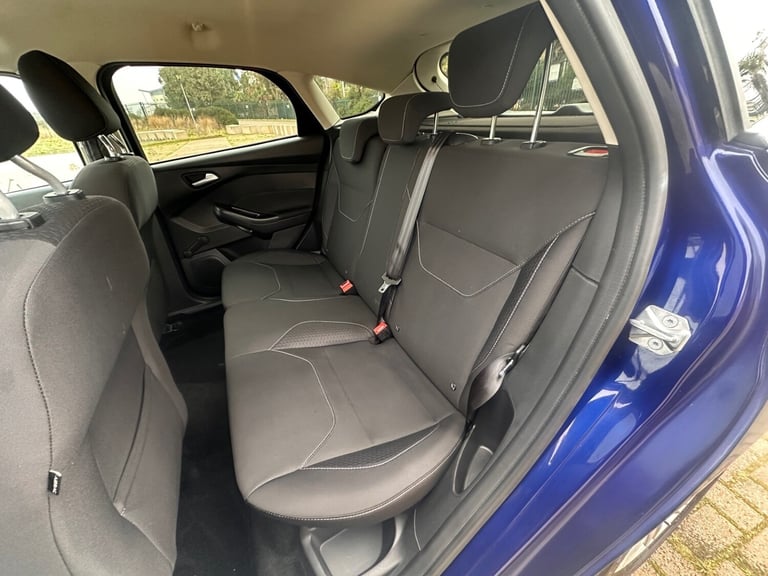 2018 Ford Focus 1.0 EcoBoost 125 Zetec Edition 5dr Auto HATCHBACK Petrol Automatic