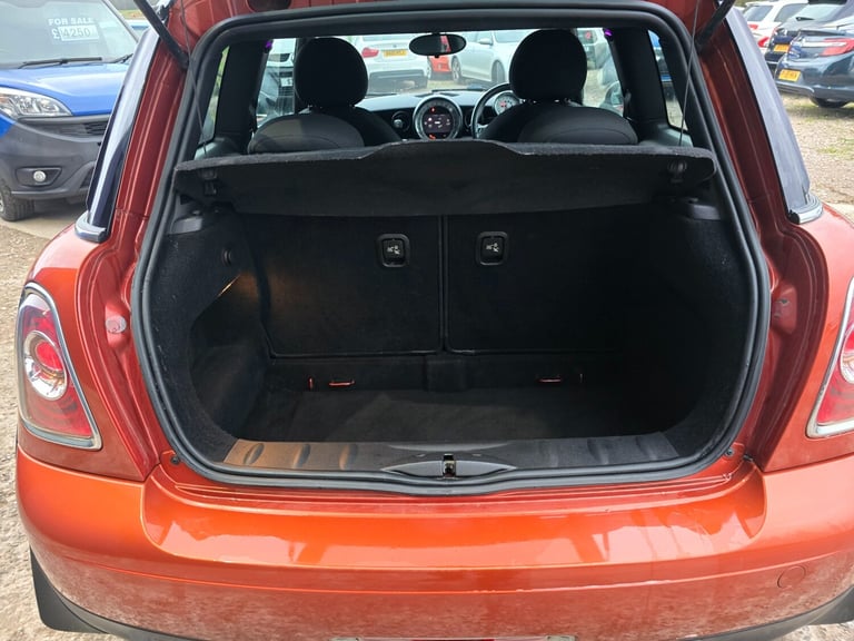 2011 MINI Hatch 1.6 Cooper 3dr HATCHBACK Petrol Manual