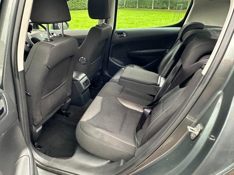 2011 Peugeot 308 1.6 HDi 92 Sport 5dr HATCHBACK Diesel Manual