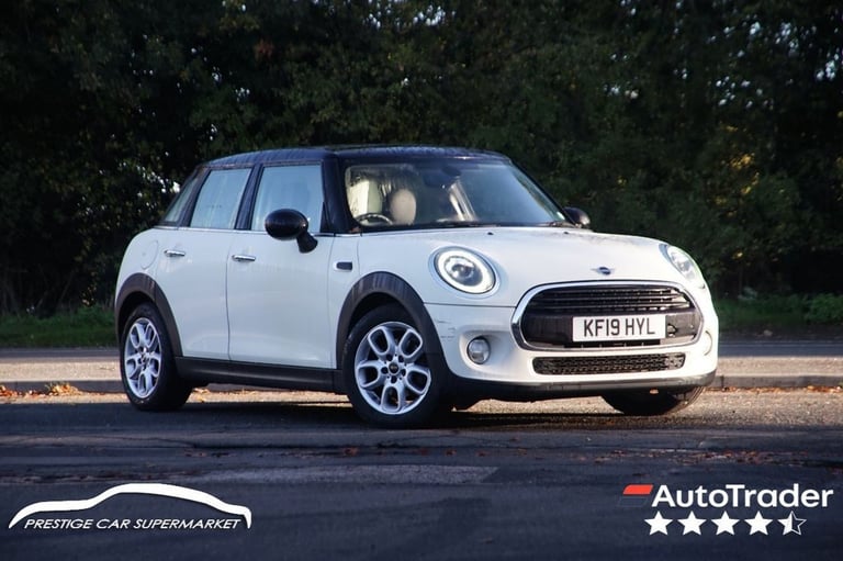 image for 2019 MINI Hatch 1.5 Cooper Classic Hatchback 5dr Petrol Manual Euro 6 (s/s) (136 ps) Hatchback Pe...