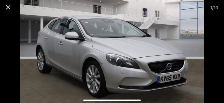 2015 Volvo V40 D2 [120] SE Lux Nav 5dr Geartronic HATCHBACK DIESEL Automatic