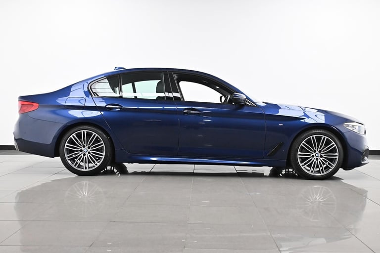 2018 BMW 5 Series 2.0 520d M Sport Auto xDrive Euro 6 (s/s) 4dr SALOON Diesel Automatic