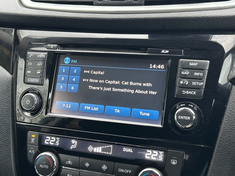 2017 Nissan Qashqai 1.5 dCi N-Connecta SUV 5dr Diesel Manual 2WD Euro 6 (s/s) (110 ps) HATCHBACK ...