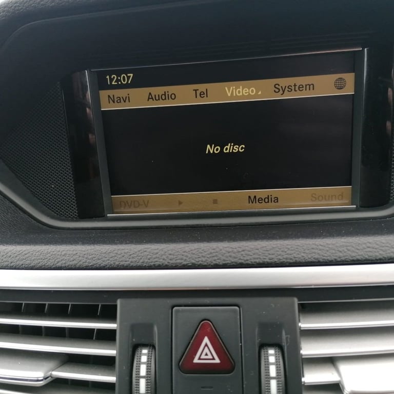 2011 Mercedes-Benz E Class 3.0 E350 CDI V6 BlueEfficiency Sport Edition 125 Estate 5dr Diesel G-T...