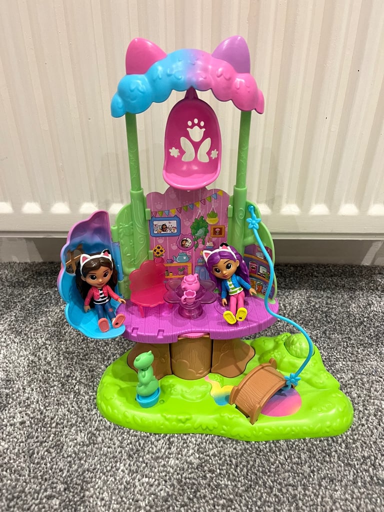 Gabby dolls house