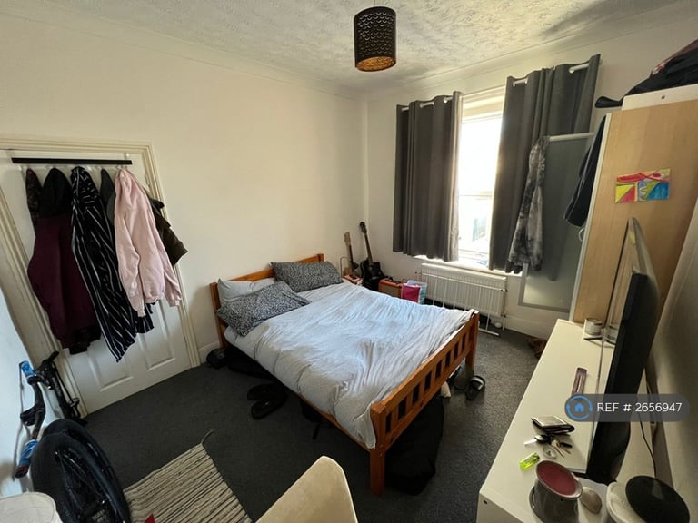 image for 1 bedroom in High Street, Kingswood, Bristol, BS15 (#2656947)