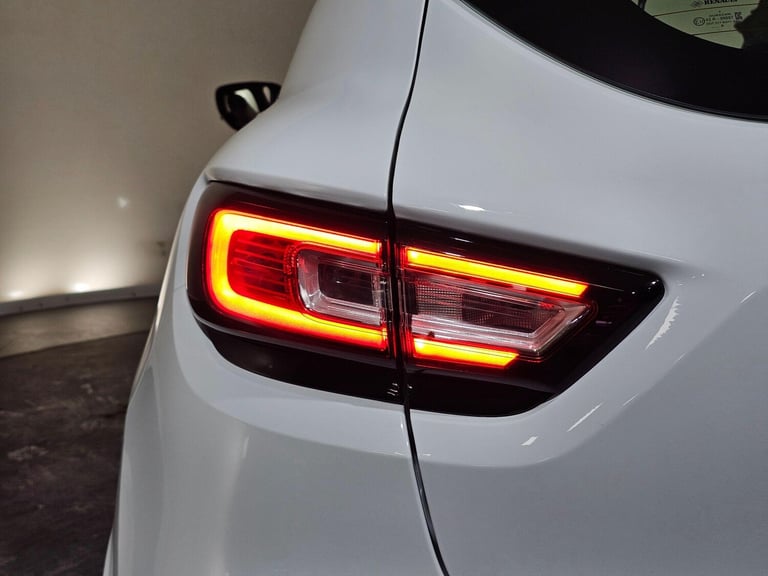 2018 Renault Clio 0.9 TCE 90 Dynamique S Nav 5dr HATCHBACK PETROL Manual