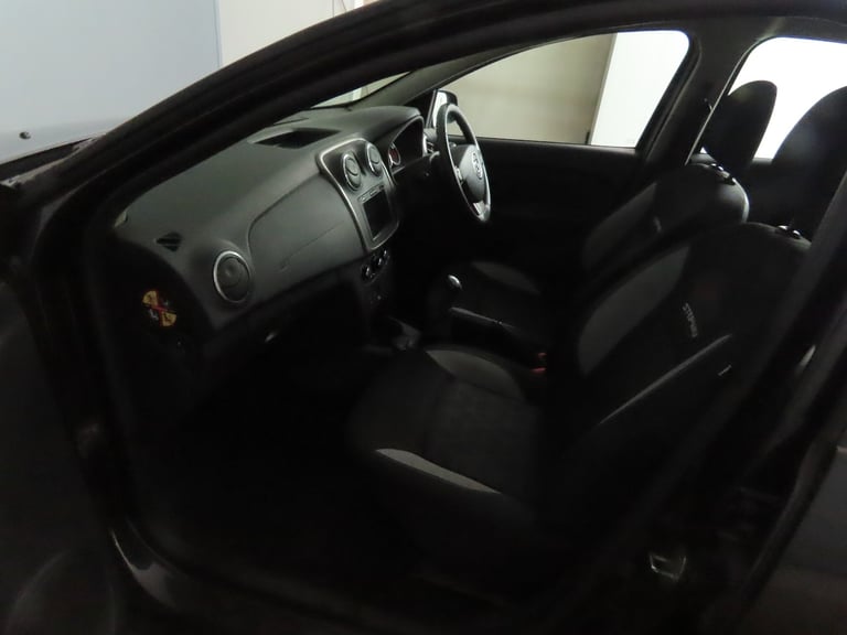 2013 Dacia Sandero Stepway 0.9 TCe Laureate 5dr HATCHBACK Petrol Manual