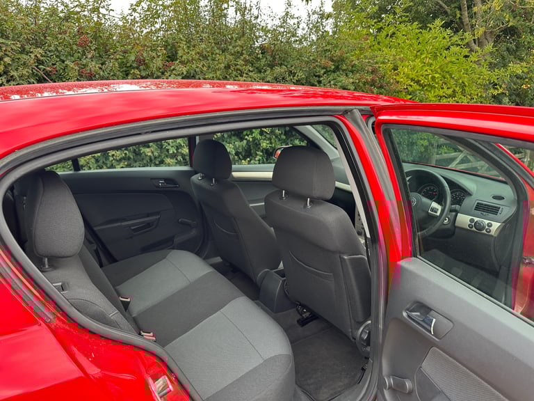 Vauxhall, ASTRA, Hatchback, 2007, Manual, 1598 (cc), 5 doors