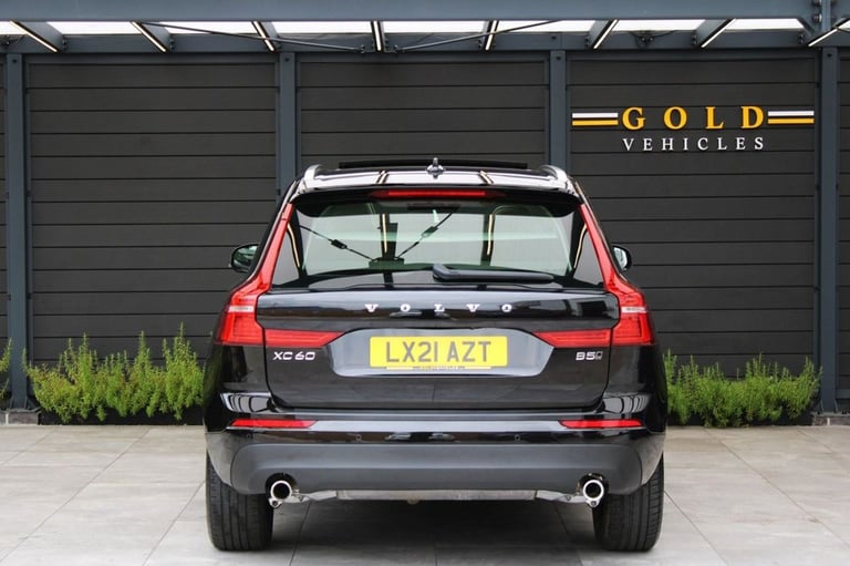2021 Volvo XC60 2.0 B5 MHEV Momentum SUV 5dr Petrol Hybrid Auto AWD Euro 6 (s/s) (250 ps) ESTATE ...