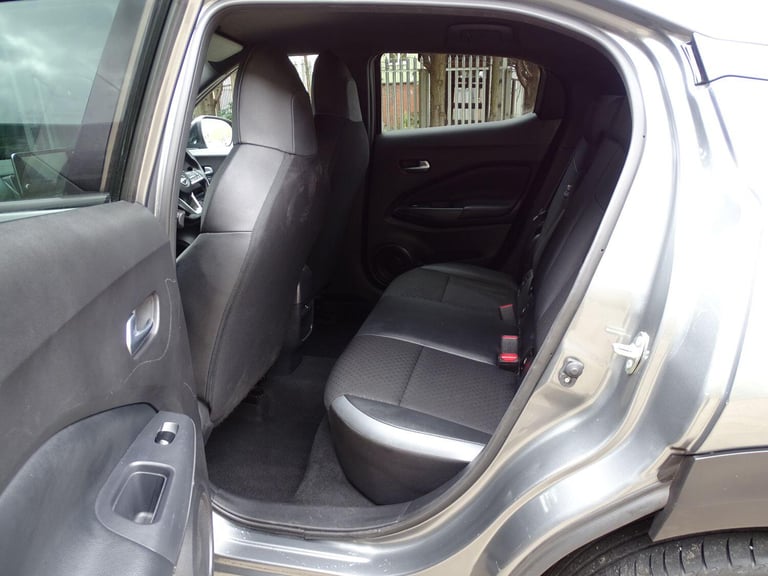 2023 Nissan Juke 1.0 DIG-T N-Connecta Euro 6 (s/s) 5dr HATCHBACK Petrol Manual