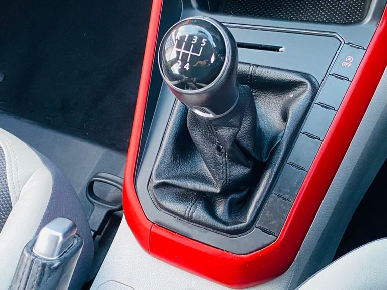 2018 Volkswagen Polo 1.0 beats Hatchback 5dr Petrol Manual Euro 6 (s/s) (65 ps) Hatchback Petrol ...