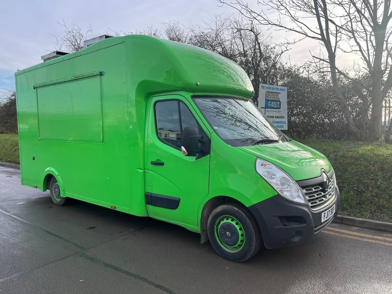 RENAULT MASTER CATERING/FOOD/BURGER/KEBAB/COFFE/TEA VAN FOR SALE