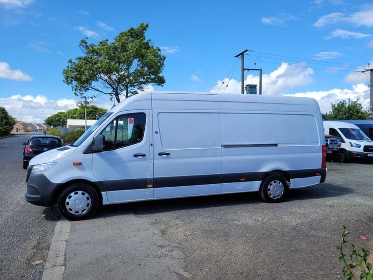  2018 ON 18 PLATE MERCEDES-BENZ SPRINTER 311CDI RWD L3H2 4 METER DIESEL VAN ULEZ