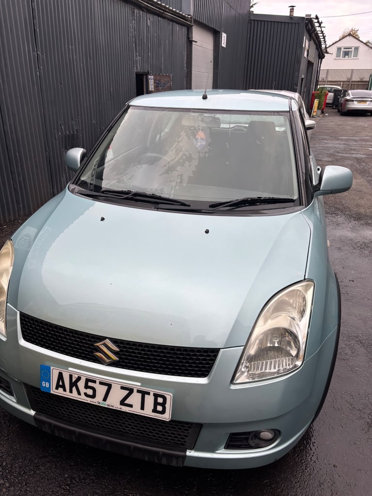Suzuki, SWIFT, Hatchback, 2007, Manual, 1328 (cc), 3 doors