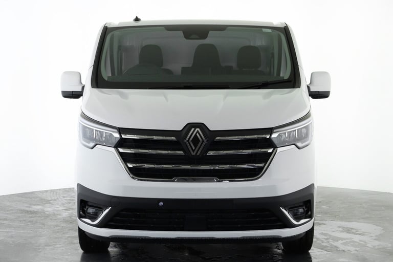 2025 Renault Trafic SL30 Blue dCi 130 Extra [Safety] Van PANEL VAN DIESEL Manual