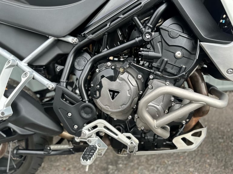2022/22 Triumph Tiger 900 Rally Pro Motorcycle 