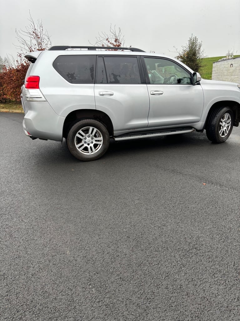 Toyota, LAND CRUISER, Estate, 2010, Other, 2982 (cc), 5 doors