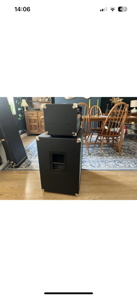 Ampeg V4B Bass Amp And SVT-212AV Cab Bundle