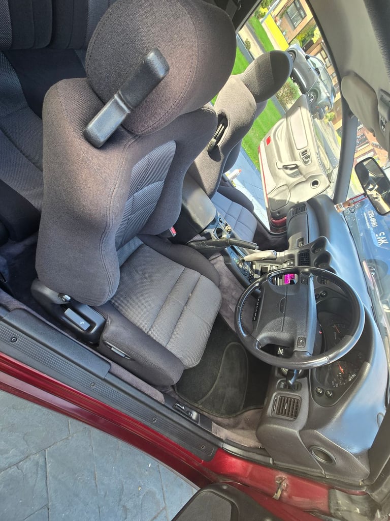 Mitsubishi, 1993, 2979 (cc)