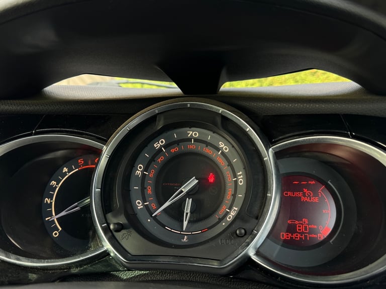 CITROEN DS3 1.6 HDi D SPORT, RECALL DONE, £35 TAX, RED LEATHER, MOT AUGUST 2026