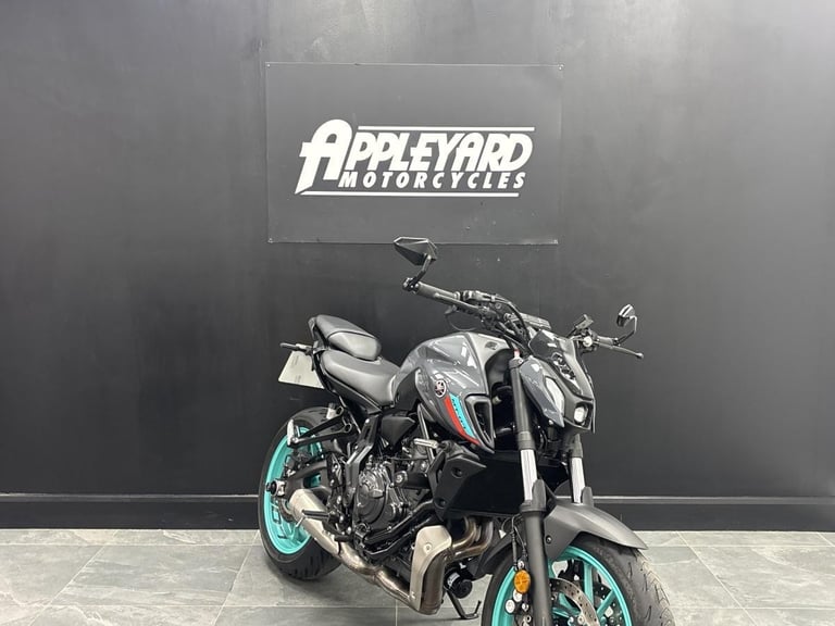 YAMAHA MT07 2022