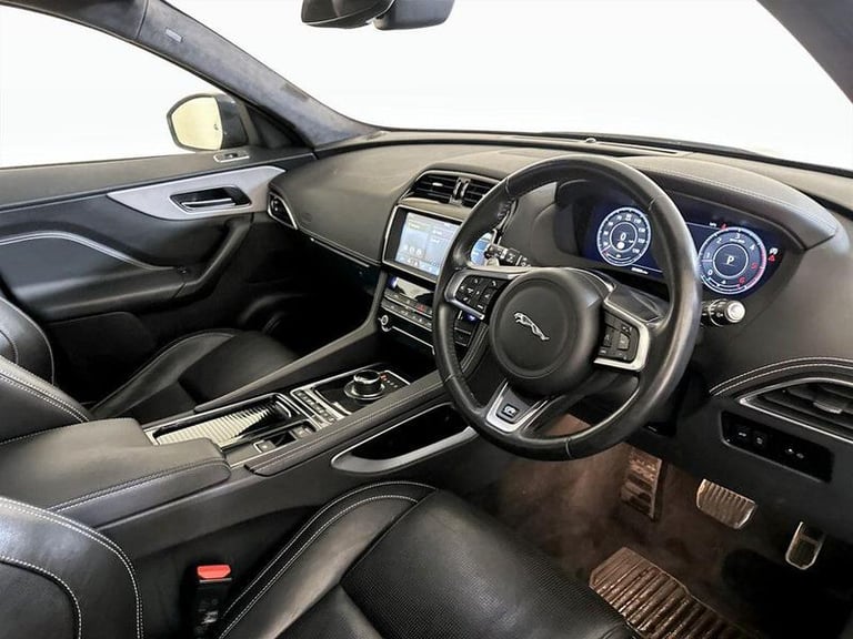 2019 Jaguar F-Pace 2.0d R-Sport 5dr Auto ESTATE DIESEL Automatic