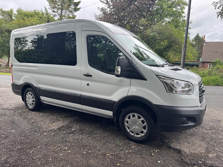 FORD TRANSIT MINIBUS, 12 SEAT TREND, 2.2, WHITE. EU 6 / ULEZ COMP. A/C. INC VAT