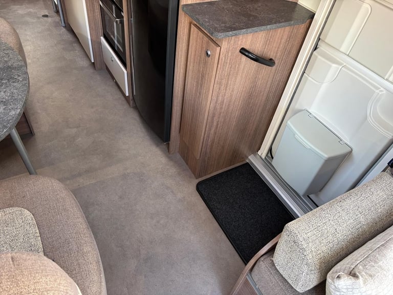 2019 BAILEY PEGASUS GRANDE PALERMO, 6 BERTH, FIXED BUNK BEDS, WIDE BODY