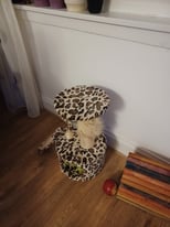 Small cat tree- leopard design 