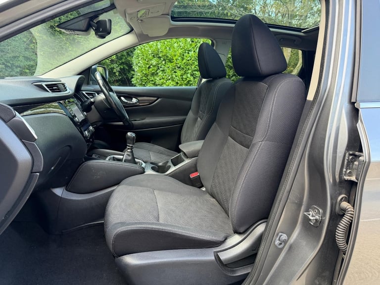 Nissan Qashqai 1.5 dCi Acenta Premium 2WD 5dr DIESEL MANUAL 2014/14