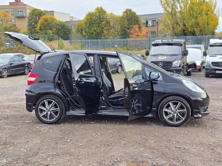 2014 Honda Jazz 1.4 i-VTEC Si Hatchback 5dr Petrol Manual Euro 5 (99 ps) Hatchback Petrol Manual