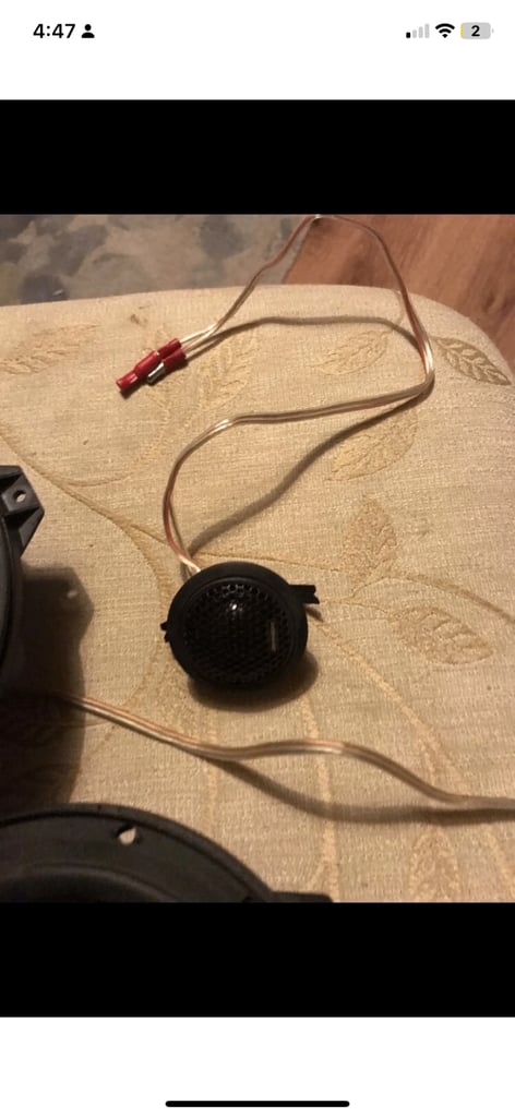 Audi TT jehnert speakers set up