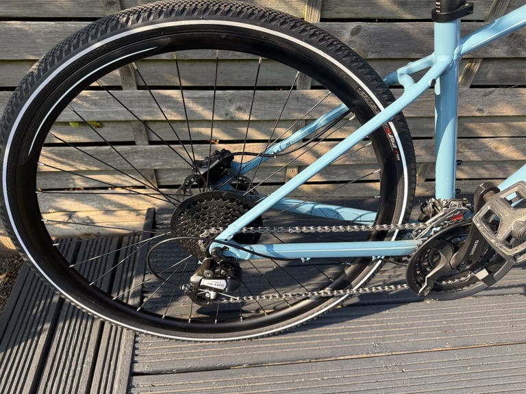 Specialized Ariel Hybrid / Mountain Bike woman’s / Girls 