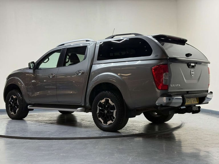 2020 Nissan Navara Double Cab Pick Up Tekna 2.3dCi 190 TT 4WD Auto PICK UP DIESEL Automatic